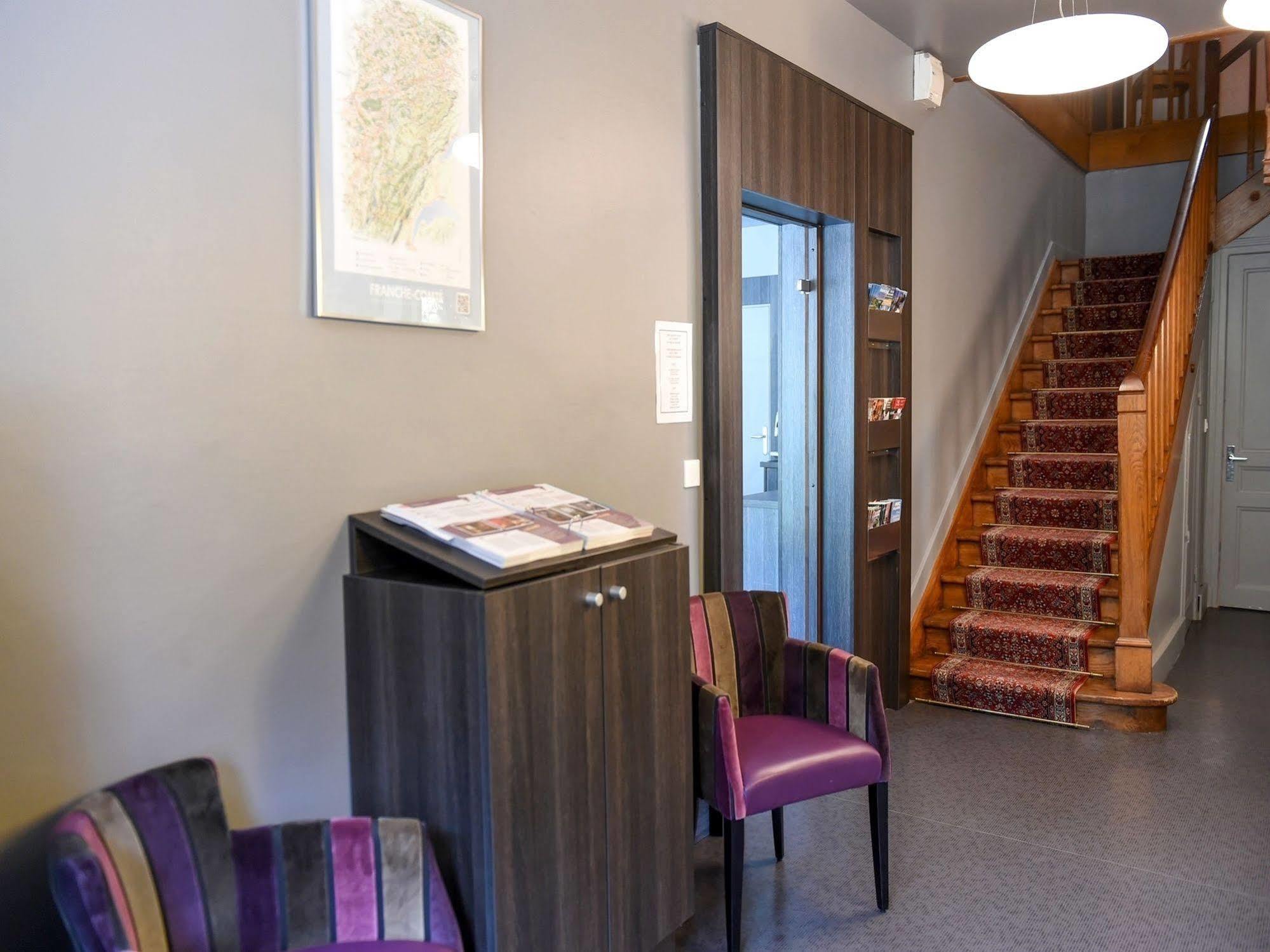 Des Moulins Hotel